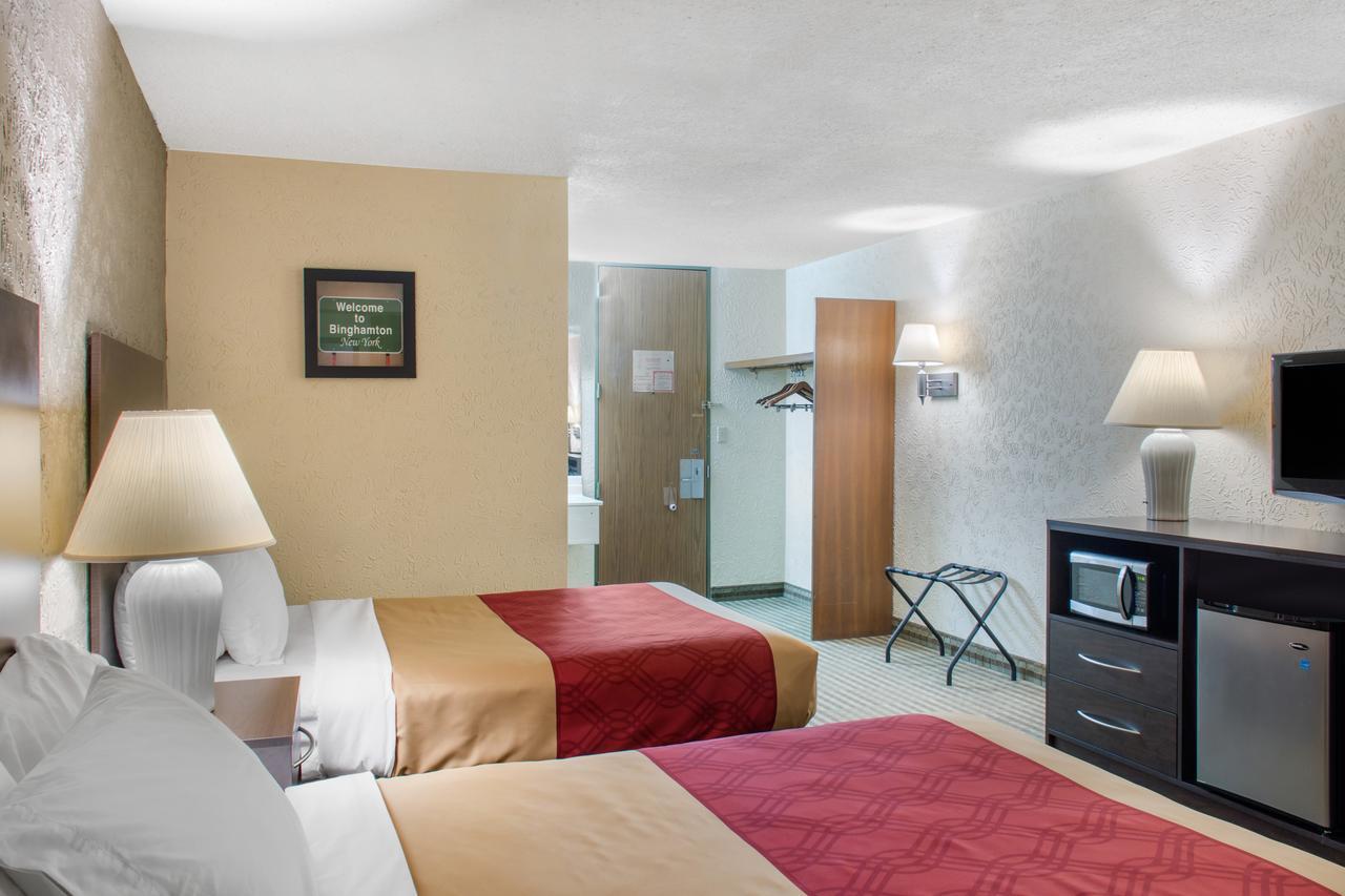 Econo Lodge Inn & Suites Бінгемтон Екстер'єр фото